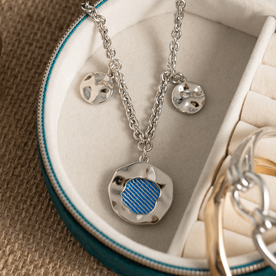 collier-pure-organique-cuir-reversible-denim-irise-celeste-pack_colliers