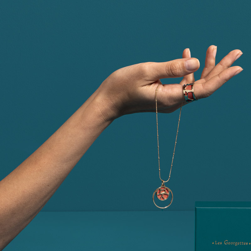 collier-pendentif-girafe