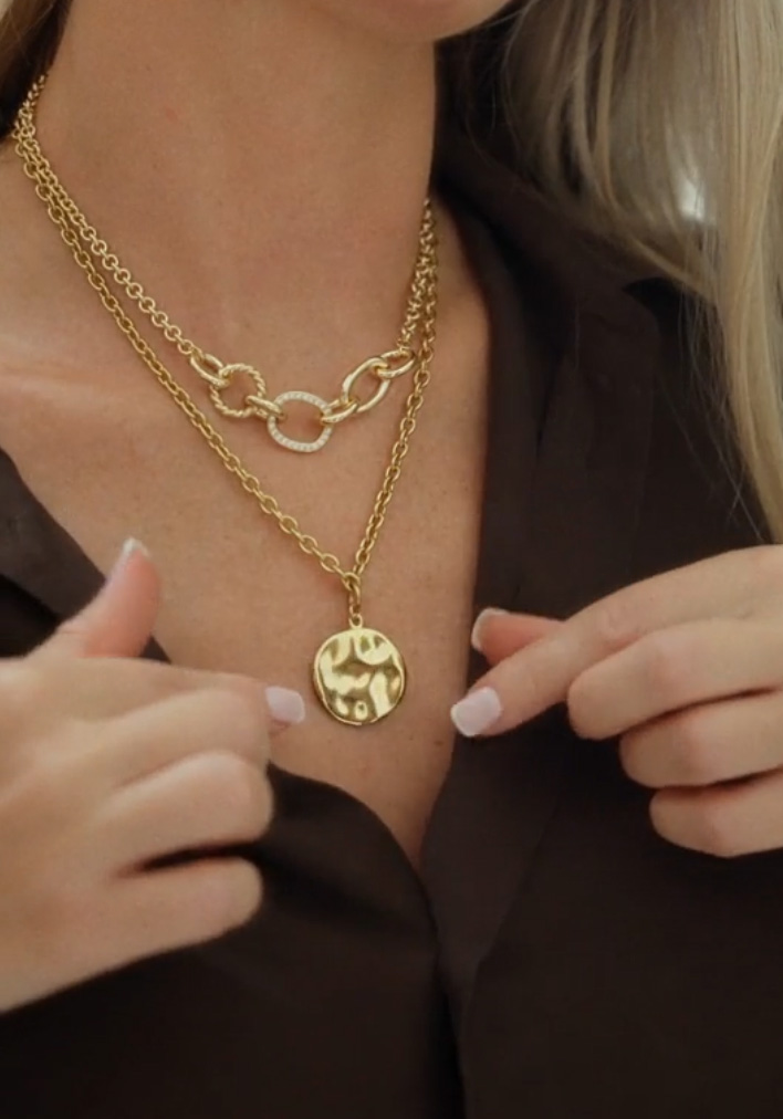 jessica-thivenin-collier-favorite-les-georgettes